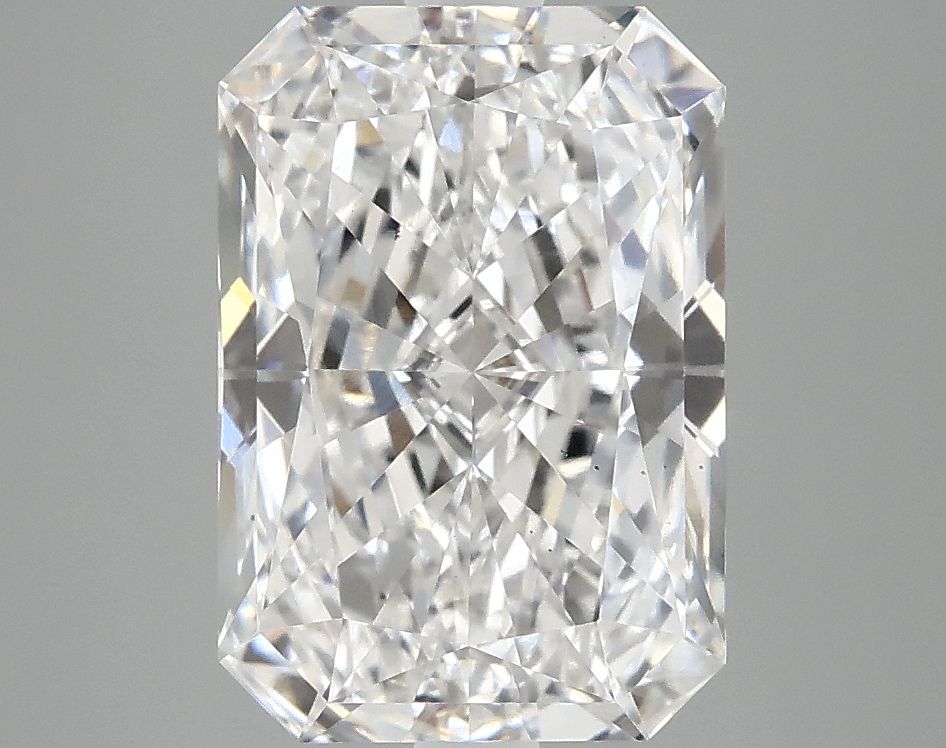 3.51ct Radiant E VS2 Lab Diamond