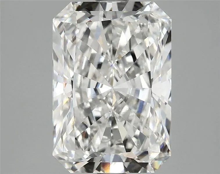 3.43ct Radiant Lab Grown Diamond (Colour F, Clarity VS1, IGI Certified)