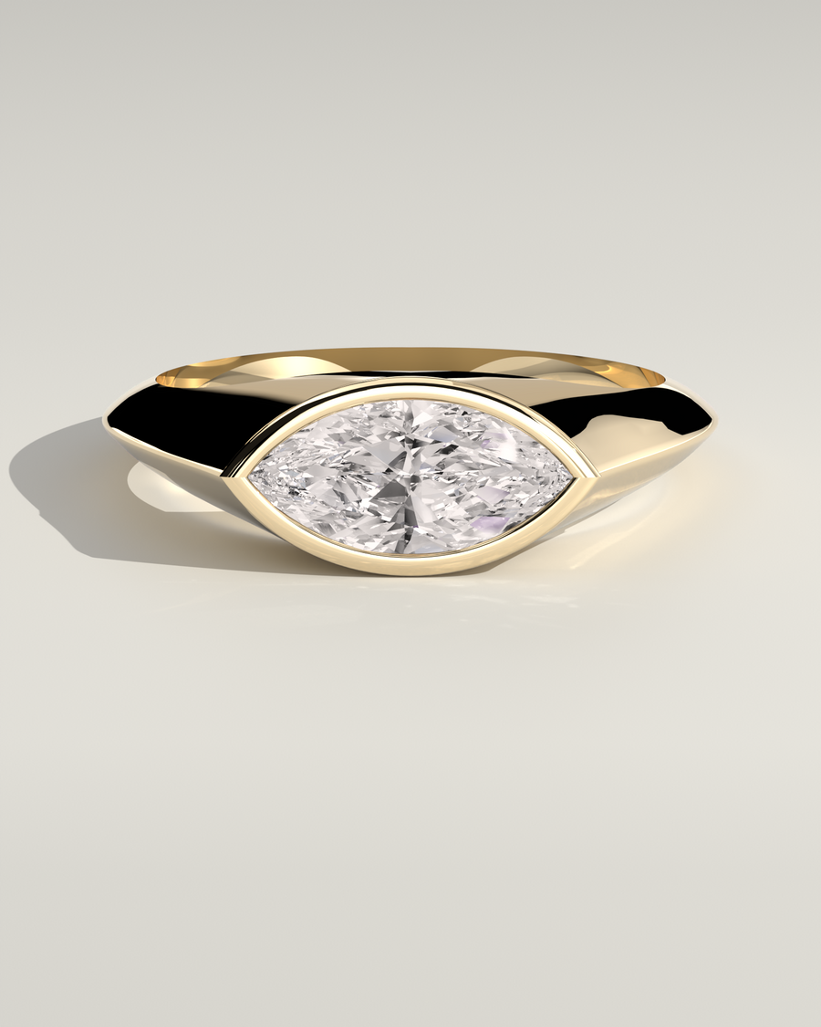Marquise Crest Ring in 14K Yellow Gold — Diyona