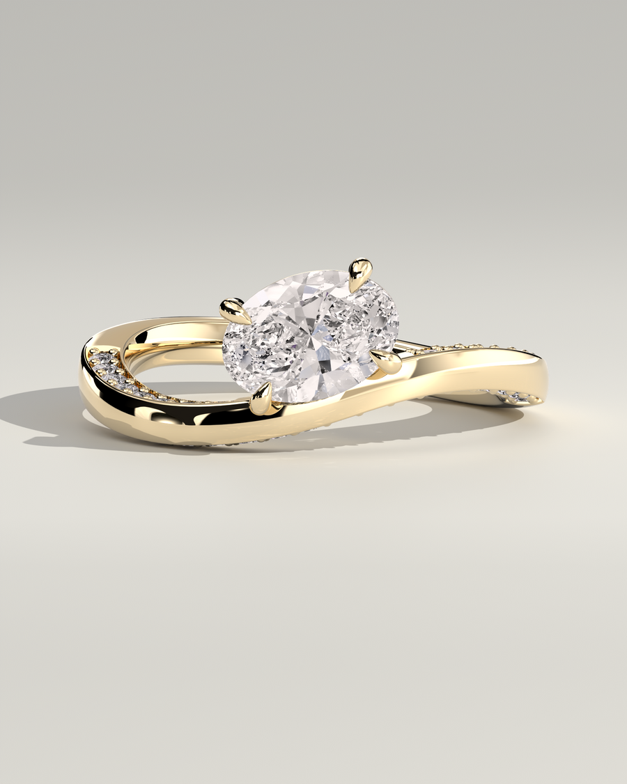 Oval Drift Ring in 14K Yellow Gold — Diyona