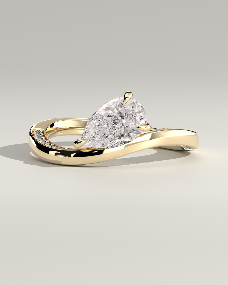 Pear Drift Ring in 14K Yellow Gold — Diyona
