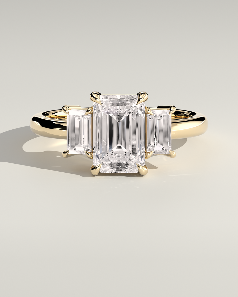 Sovereign Engagement Ring — Emerald, yellow gold