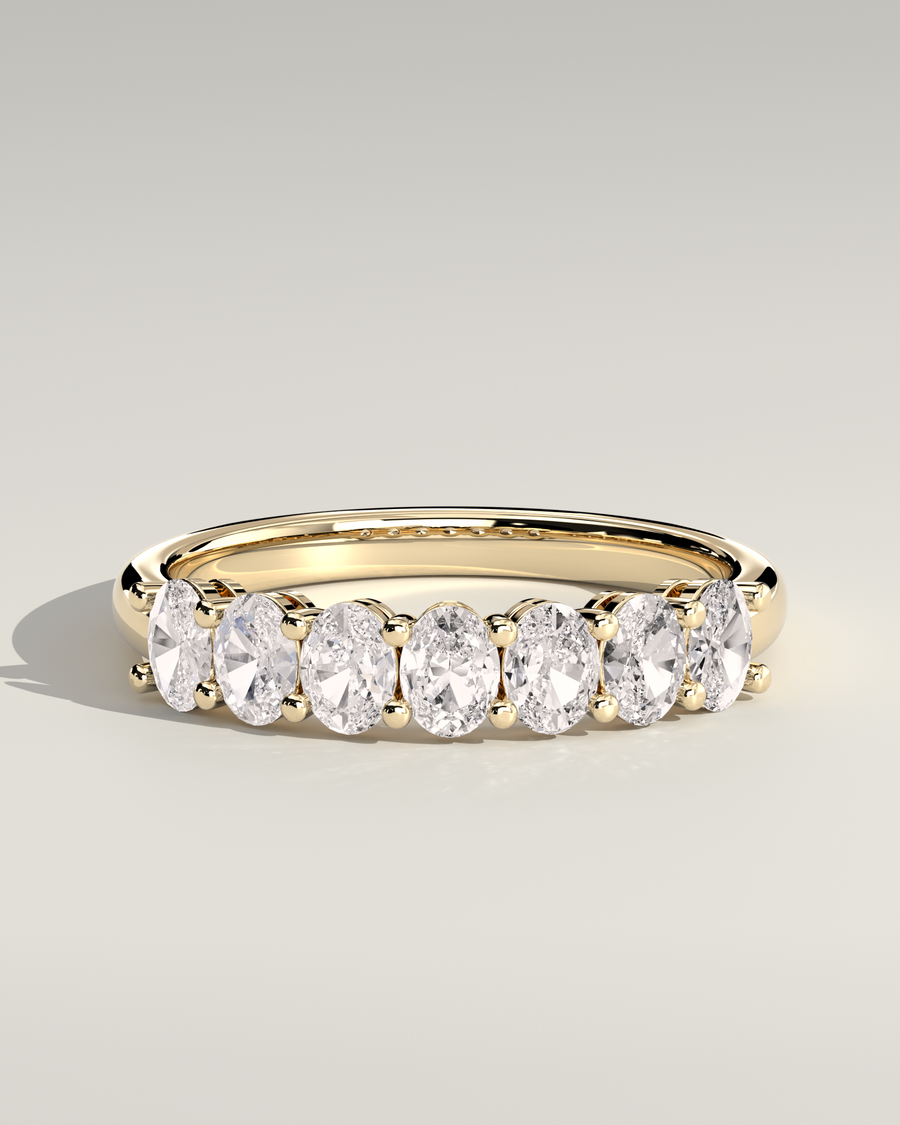 Oval 7-Stone Band in 14K Yellow Gold — Diyona