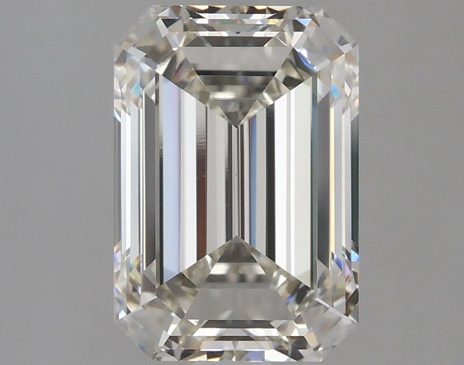 3.52ct Emerald I VVS2 Lab Diamond