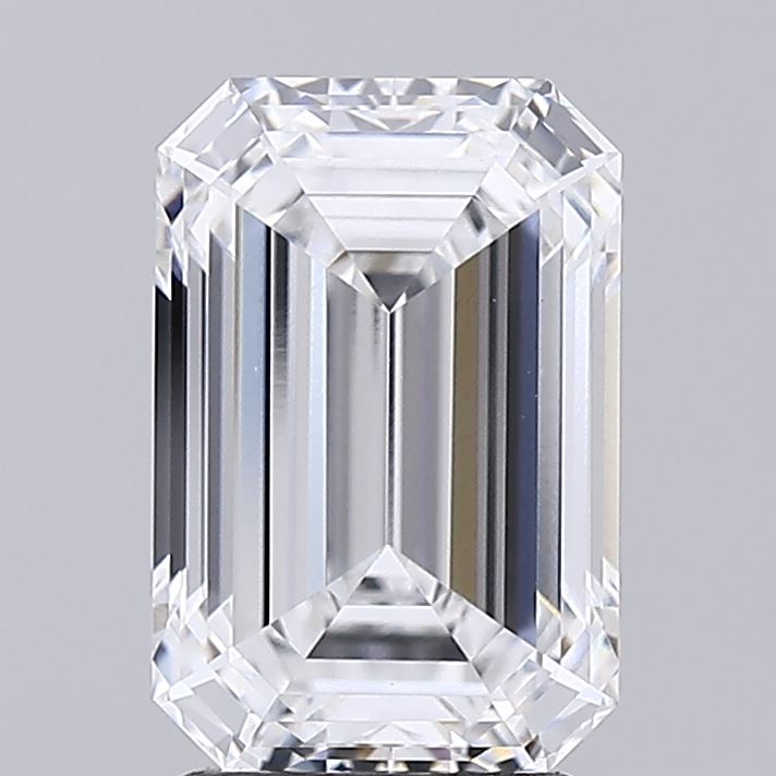 2.74 ct Emerald Lab Grown Diamond · D VVS1 · M25-64A