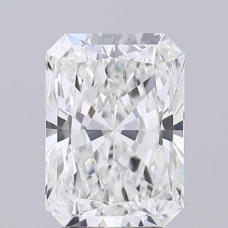 3.82 ct Radiant Lab Grown Diamond · E VVS2 · MV30-6B