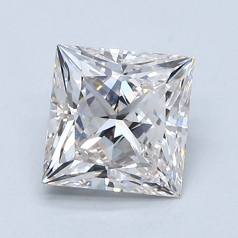 1.88ct PRINCESS Shaped Diamond | J Color | VS1 Clarity | IGI Certified