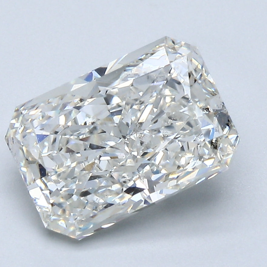 3.05ct RADIANT Shaped Diamond | I Color | VS2 Clarity | GCAL Certified