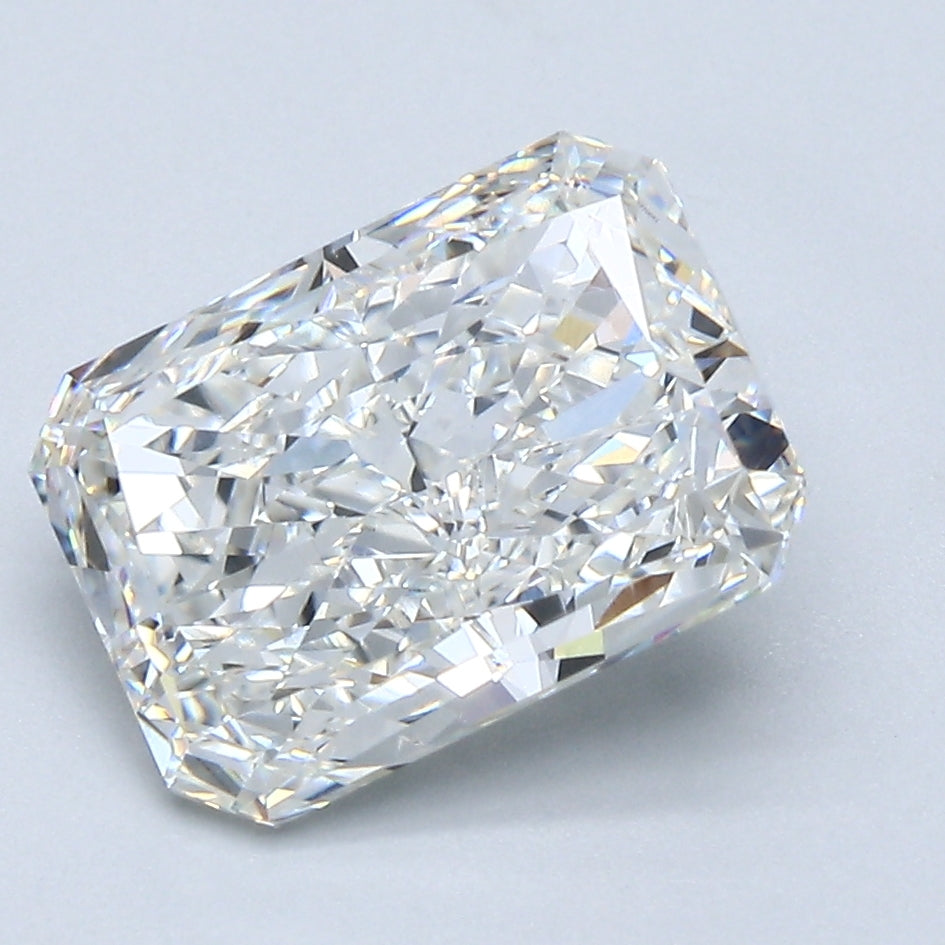 3.05ct RADIANT Shaped Diamond | I Color | VS2 Clarity | GCAL Certified