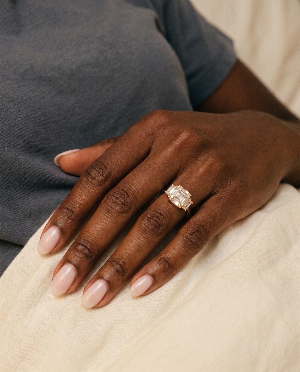 Sovereign lab grown diamond engagement ring